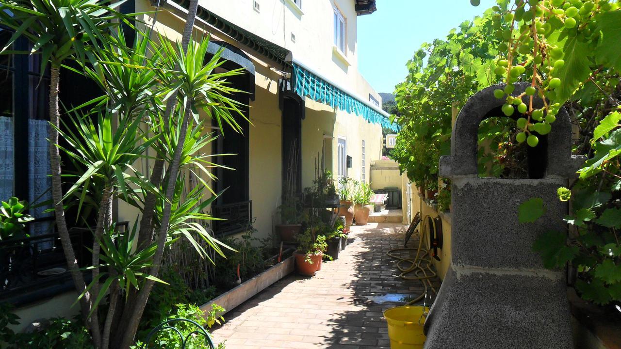 Auberge Du Chene Perpignan Exterior photo